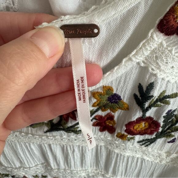 Free People Cream Pasadena Embroidered Ivory Mini Dress Size Small - Picture 7 of 9